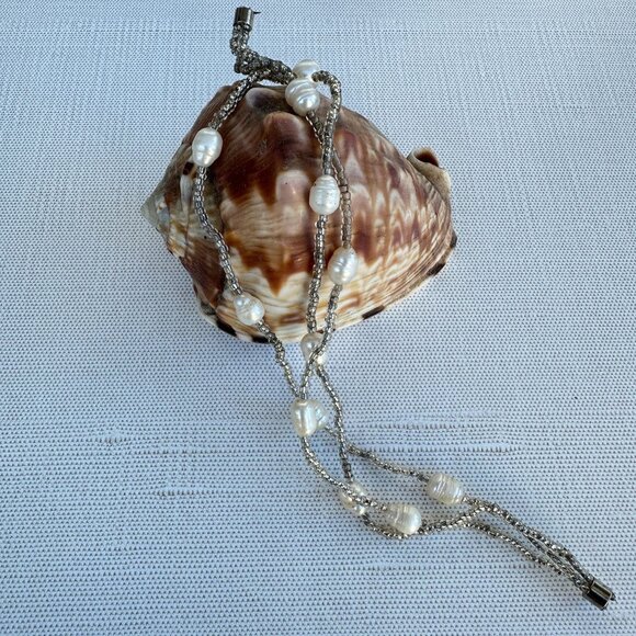 Freshwater Pearl & Silver-Tone Beaded Bracelet 7.25" Magnetic Closure - Picture 3 of 5